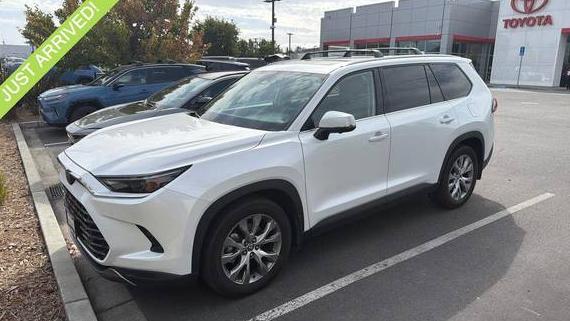 TOYOTA GRAND HIGHLANDER 2024 5TDAAAB55RS014700 image